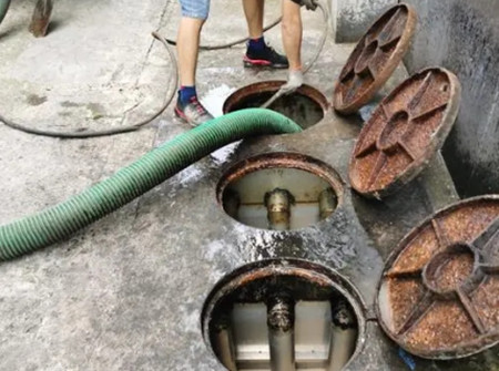 霍林郭勒哪里有高压清洗管道，化粪池清理及抽粪车